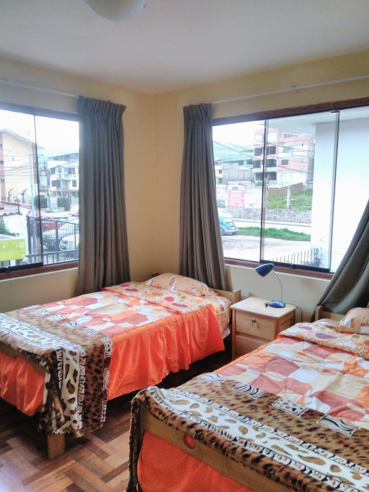 Huaypo House & Lodging