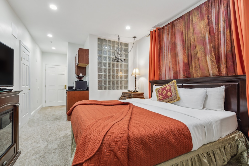 Columbia Vacations - The Columbia Inn at Peralynna Manor - Property Image 21