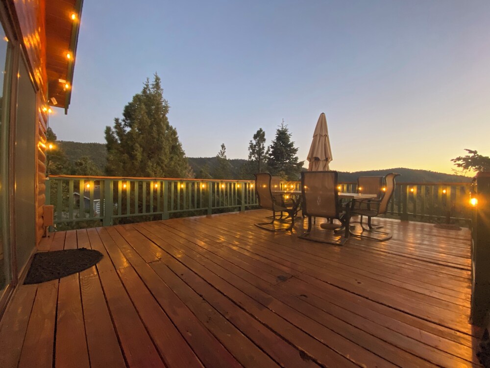 Wolf View Lodge