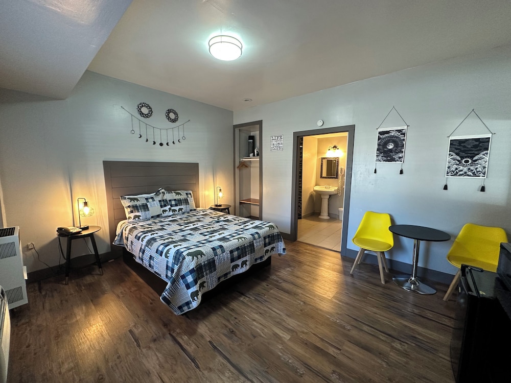 Lake Tahoe Vacations - Lake Ridge Hotel - Property Image 28