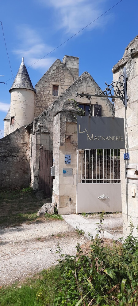 La Magnanerie