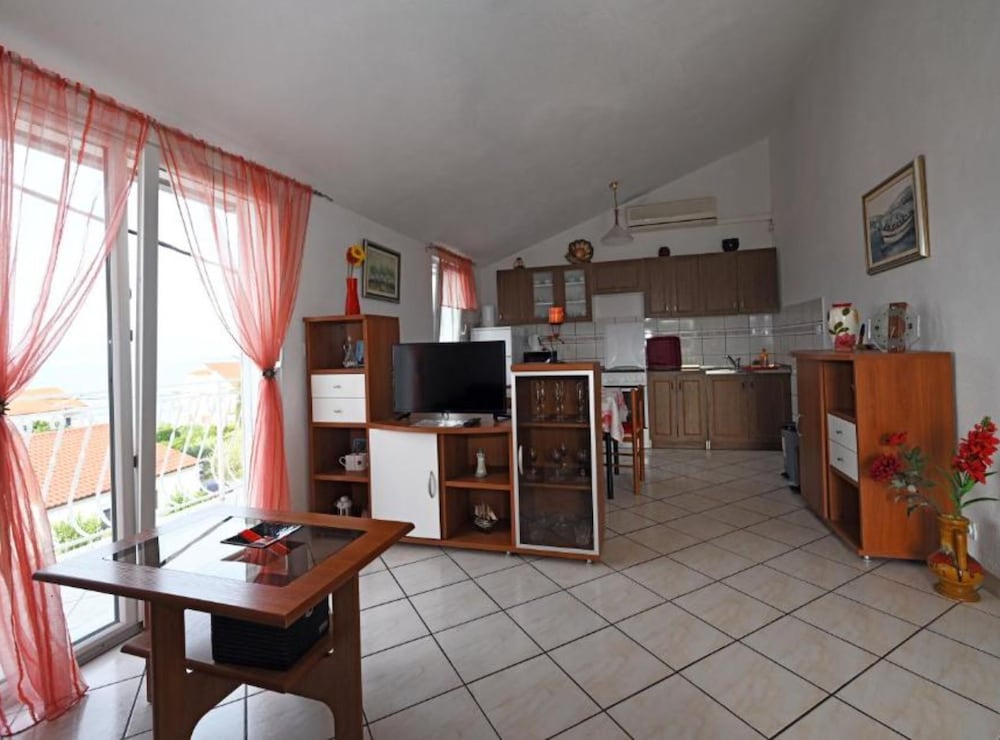 Apartments Mihovilovic