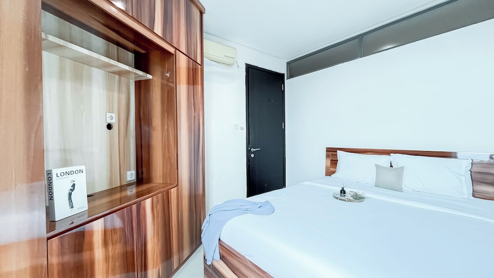 Spacious 2BR Apartment at GP Plaza
