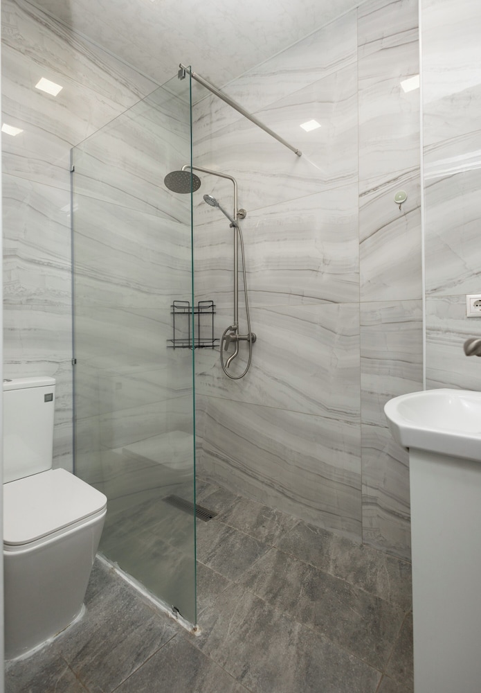 Aparthotel by Luxe Group TT88