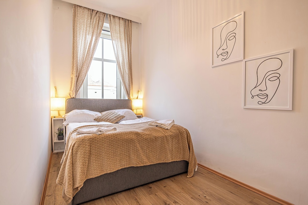 Affordable Apartment Close to Stadthalle