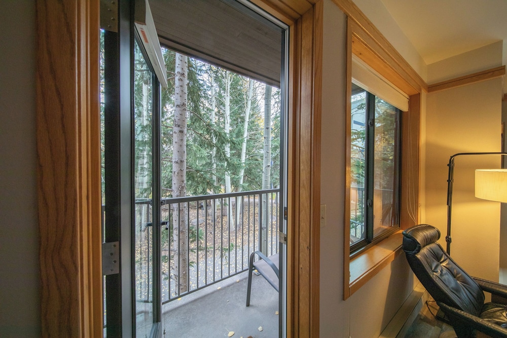 Slopeside 2730a