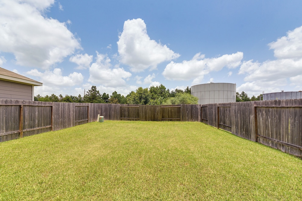 4 Mi to Bear Creek Pioneers Park: NW Houston Home