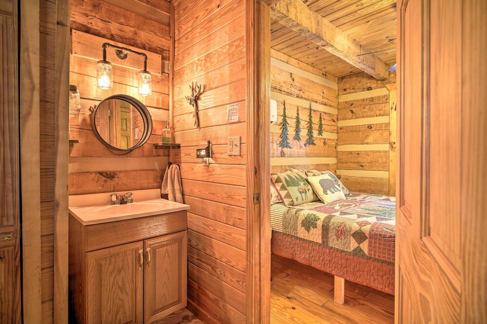 Rivers View - Cherokee Lake Cabin w/ Fire Pit! view 2