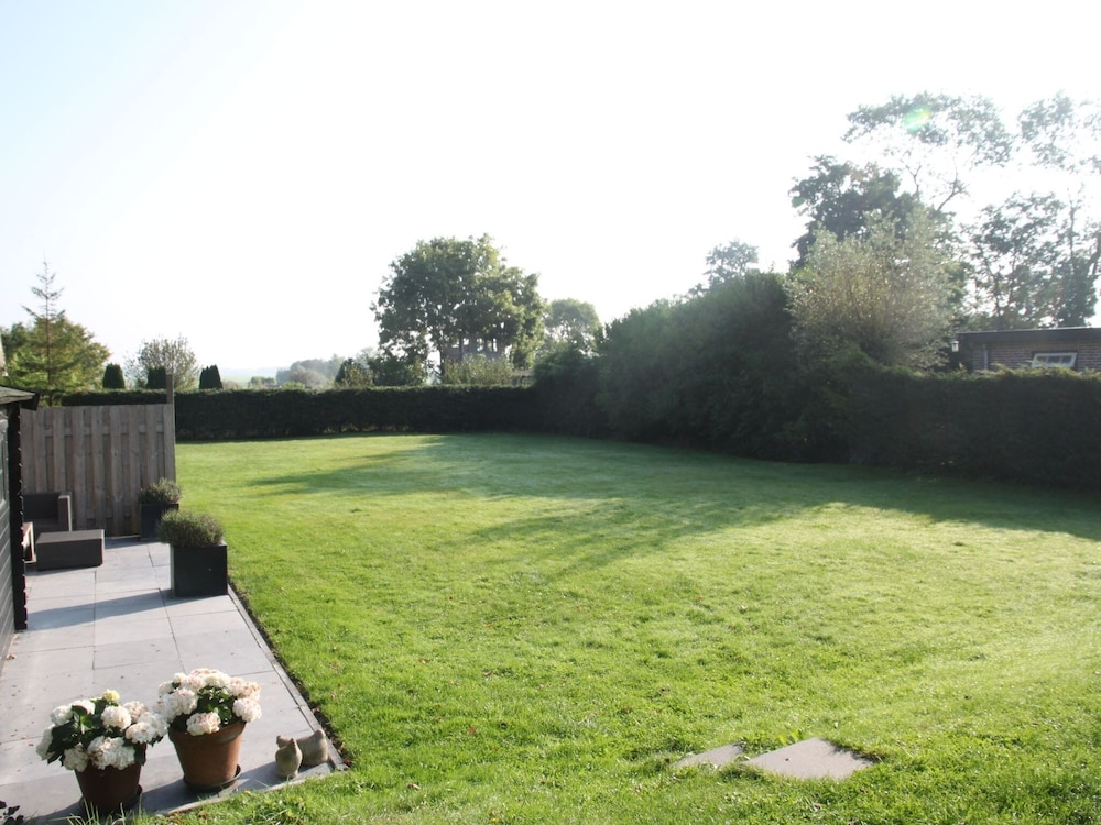 Groet Villa Stay With Garden Views view 2