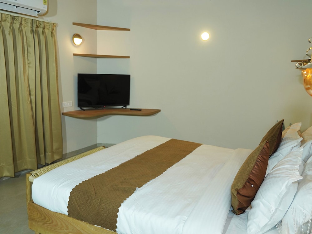 Aaradhyam Resort and Spa
