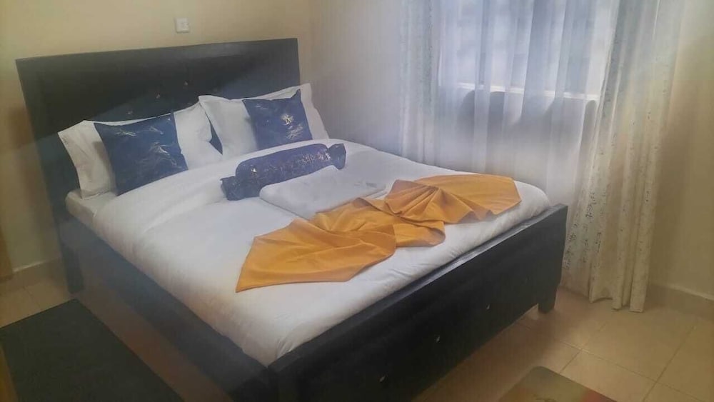 Lux Suites Khetias Apartments Naivasha