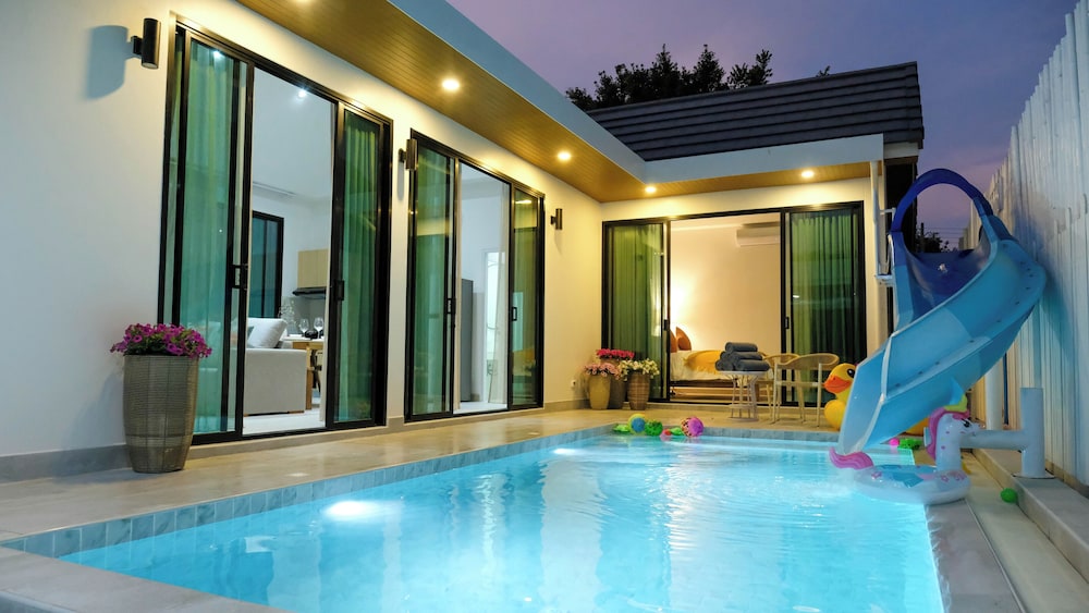 Wana Villa ChaAm