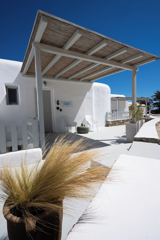 CAVO BLUE VILLAS