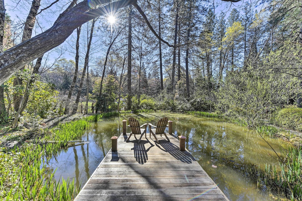Grass Valley Vacations - Peaceful Grass Valley Cottage w/ BBQ Grill  Yard! - Property Image 1
