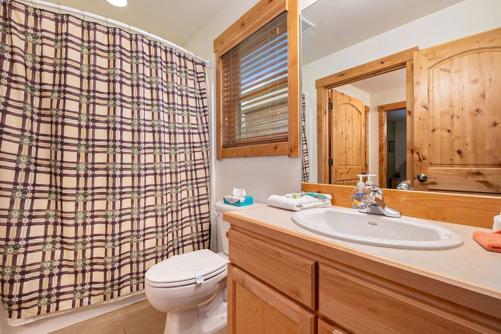 Cozy Solitude Cabins - Estes Park CO