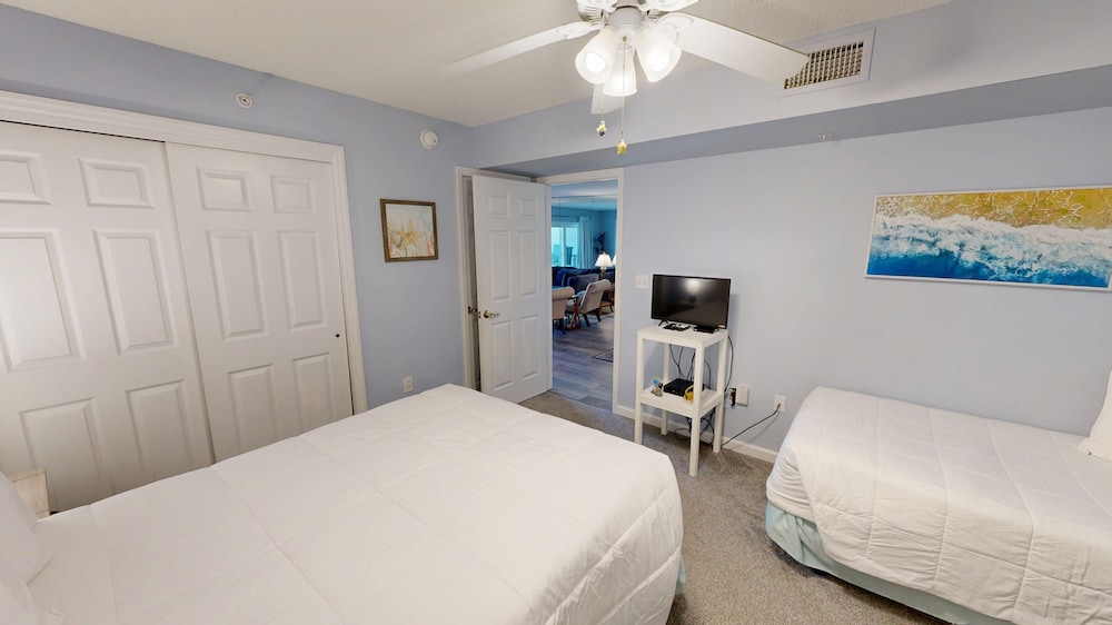 Seacrest 404 2 Bedroom Condo