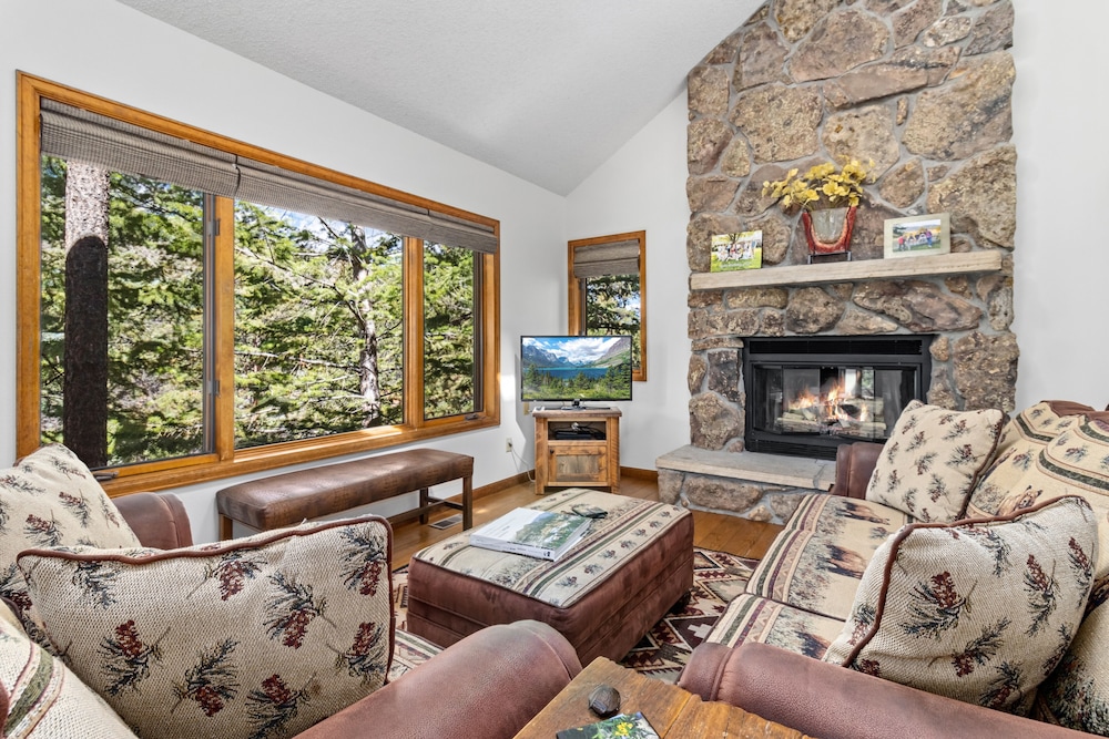 Aspen Brook Kyle Cabin By Estes Park Homes 4 Bedroom Home