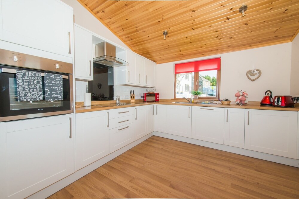 Barn Lodge With Hot Tub Near Cupar, Fife