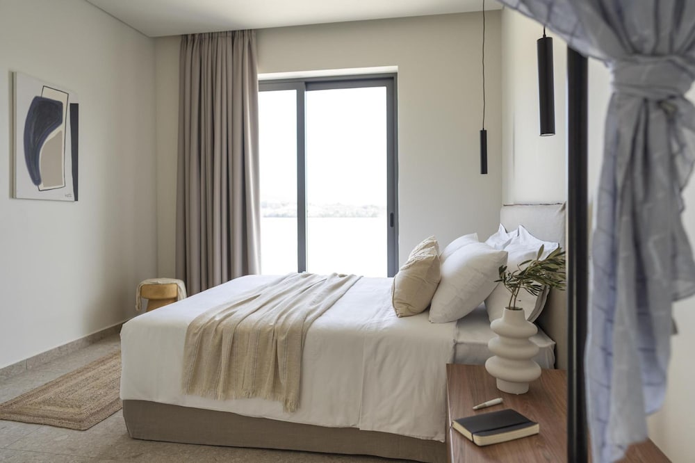 Massari Hills- Villa Nobu 4
