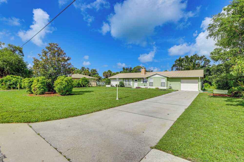 Lovely Retreat: Walk to Manasota Key Beach!