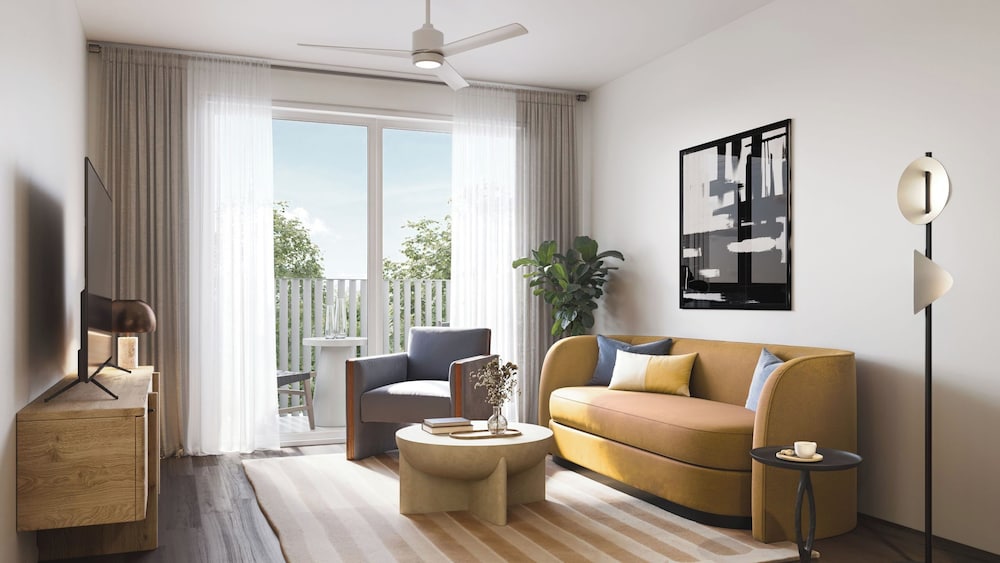 18 Guests Resort Pool + Bar, Dining, Terrace South Lamar, Steps to Zilker The Code, Avantstay