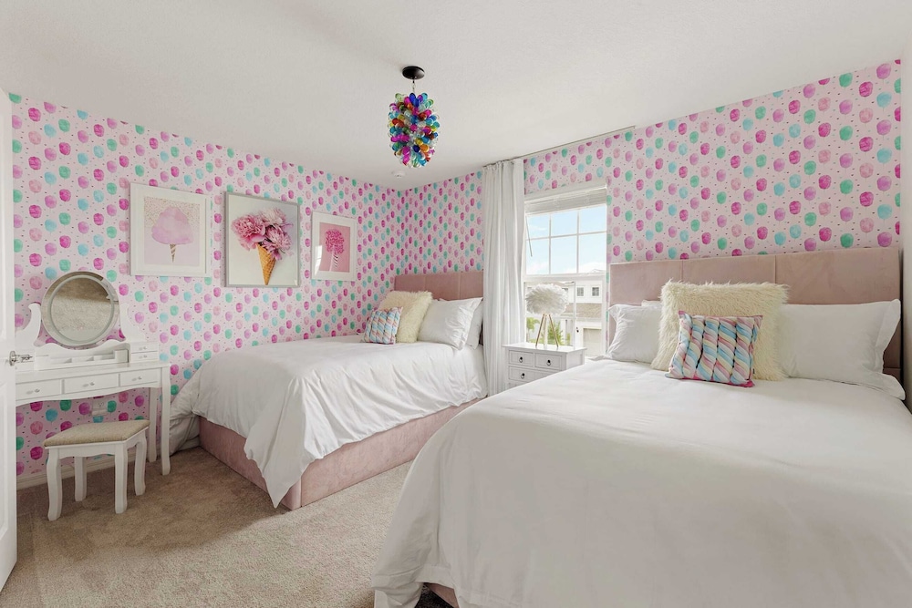 Sleeps 26! Resort Home w/ On-site Waterpark, Pool Flamingo Grove by Avantstay