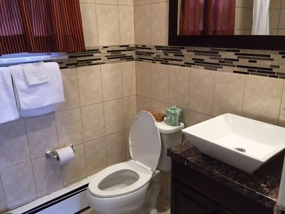 Budget Inn