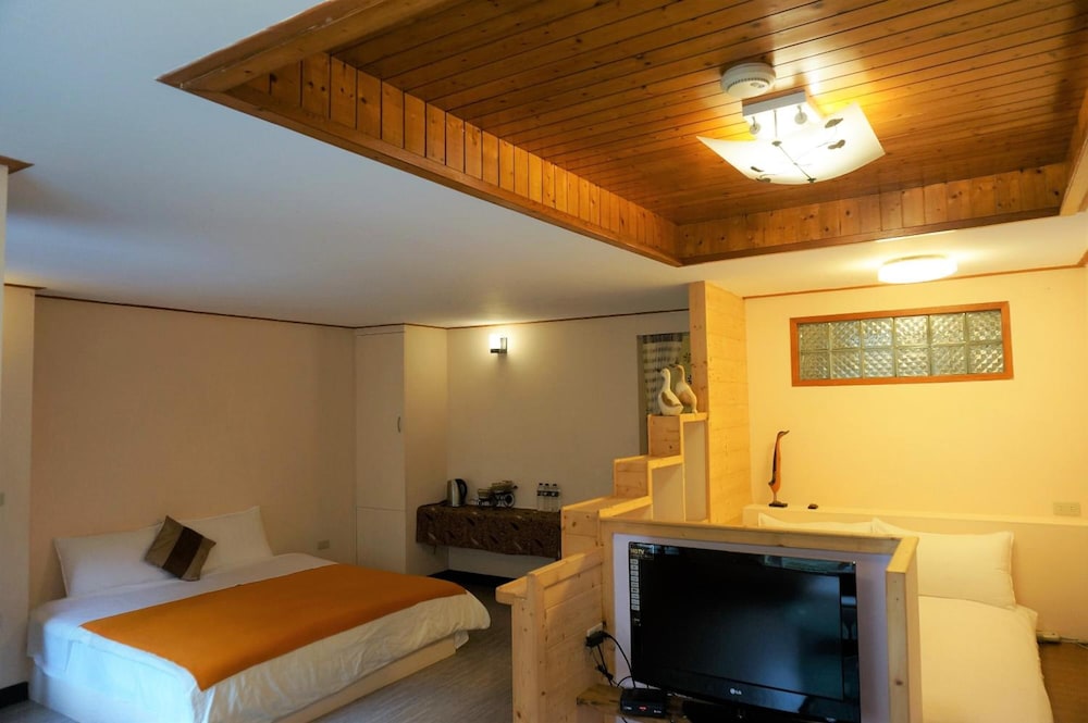 Fuyam Tourist Home