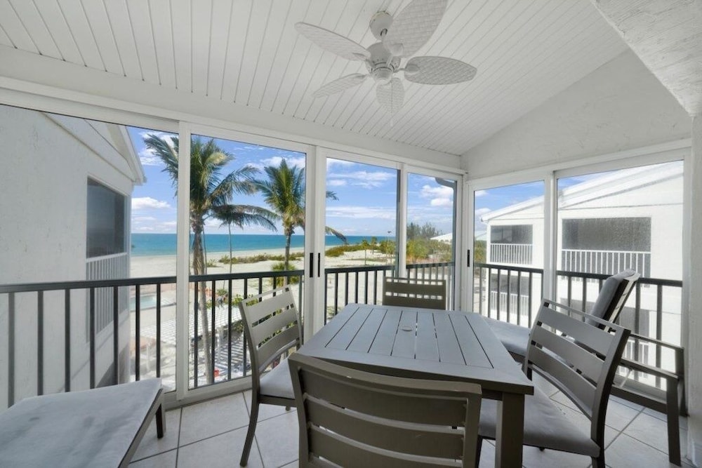 South Seas Beach Villa 2538 3 Bedroom Condo