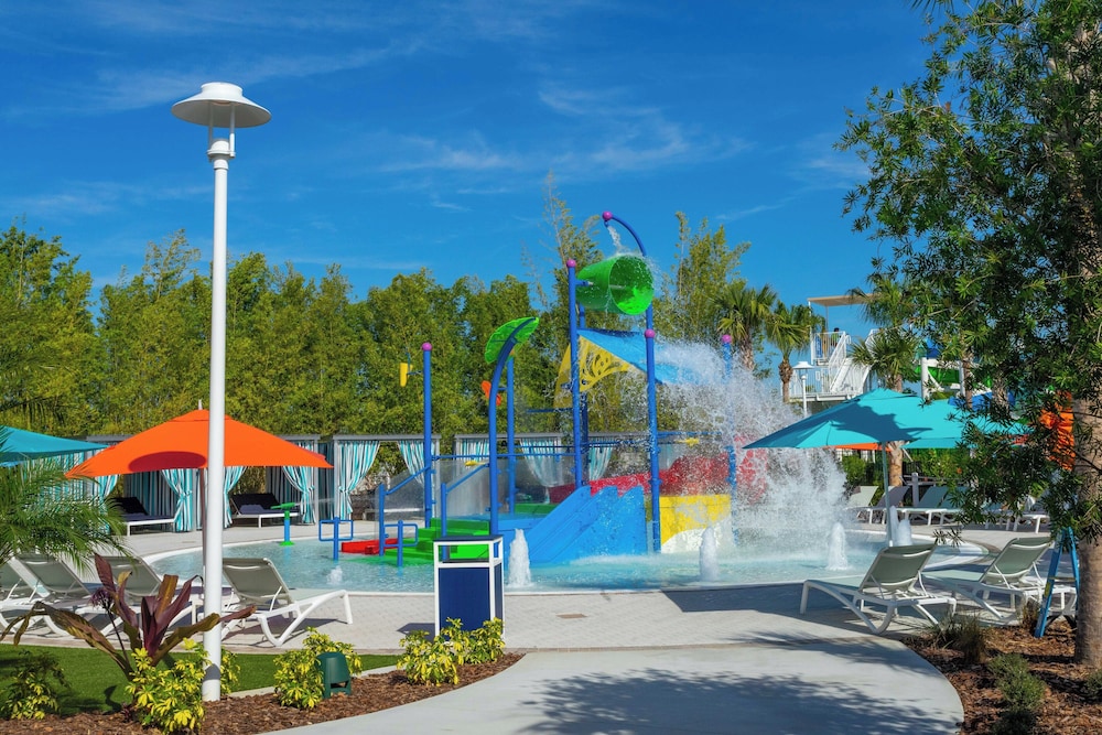 Gorgeous 5Bd With Pool Windsor Island Resort 111 - Image 2