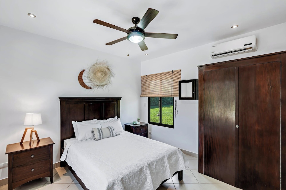 Stylish Home with Chic Decor, Luxury Amenities & Tropical Outdoor Oasis with Sparkling Private Pool
