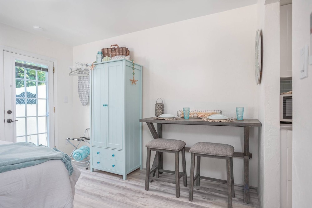 Pelican Gardens Studio 3 on Lido Key - Property Image 28