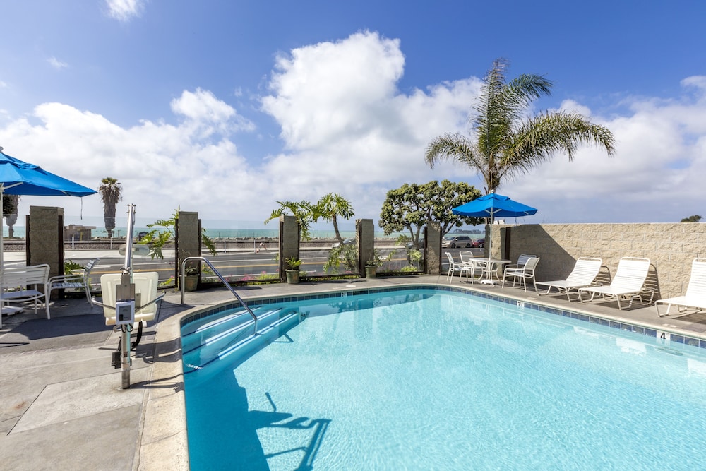 Capistrano Surfside Inn