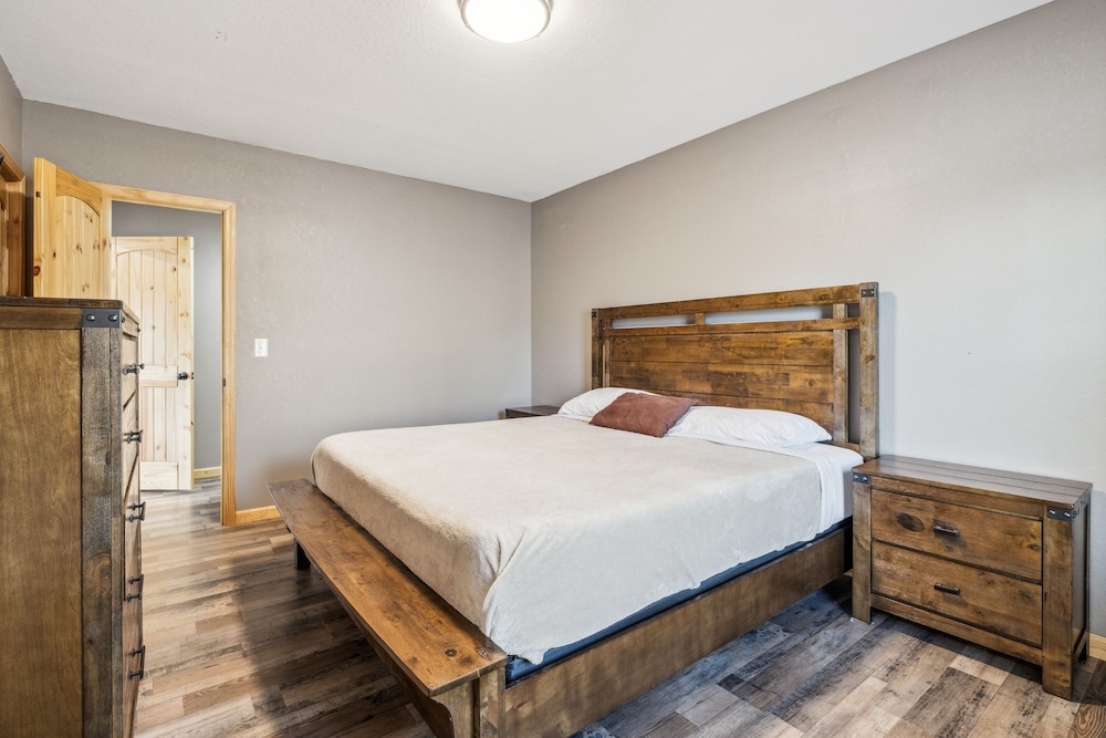 Wild Heart Lodge 4 Bedroom Cabin