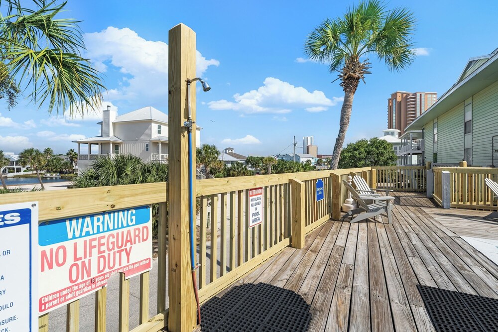 The Cove B 206