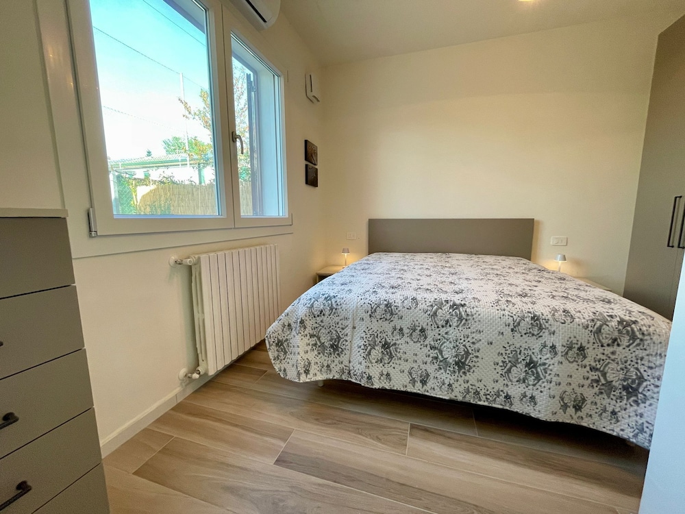 Spacious Villa on two Floors With Corner Garden