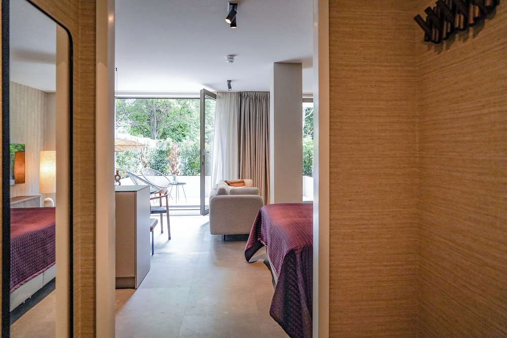 BizStay Walden