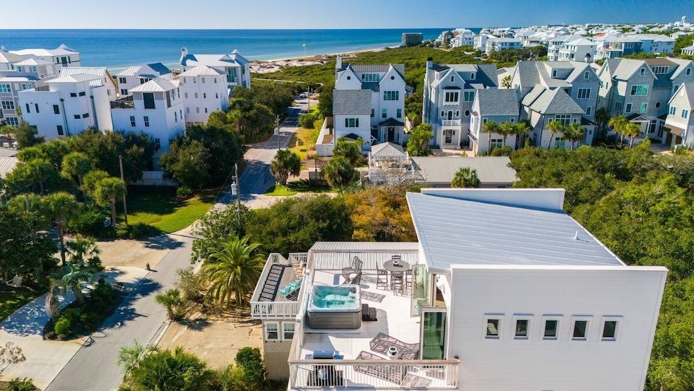 Ocean Breeze 5 Bedroom Home