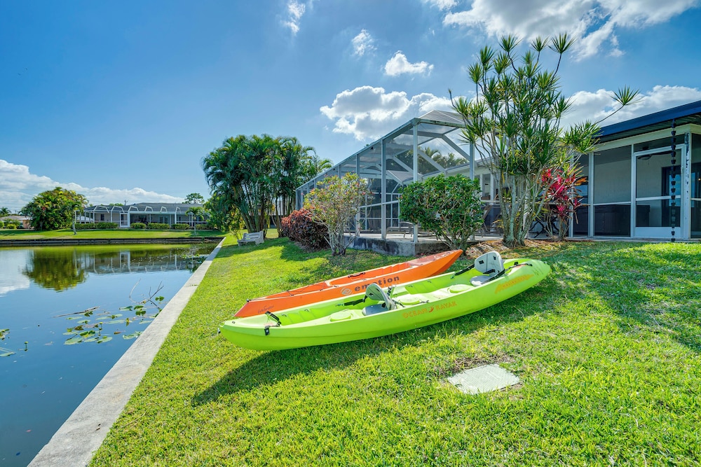Canal-front Gem w/ Hot Tub, Foosball in Cape Coral