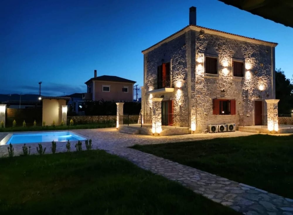 Agro Art Boutique & Luxury Villas