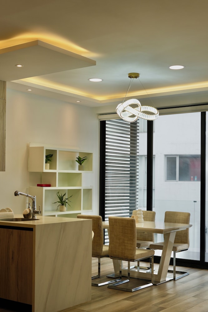 Apartments in Cumbaya near Airport