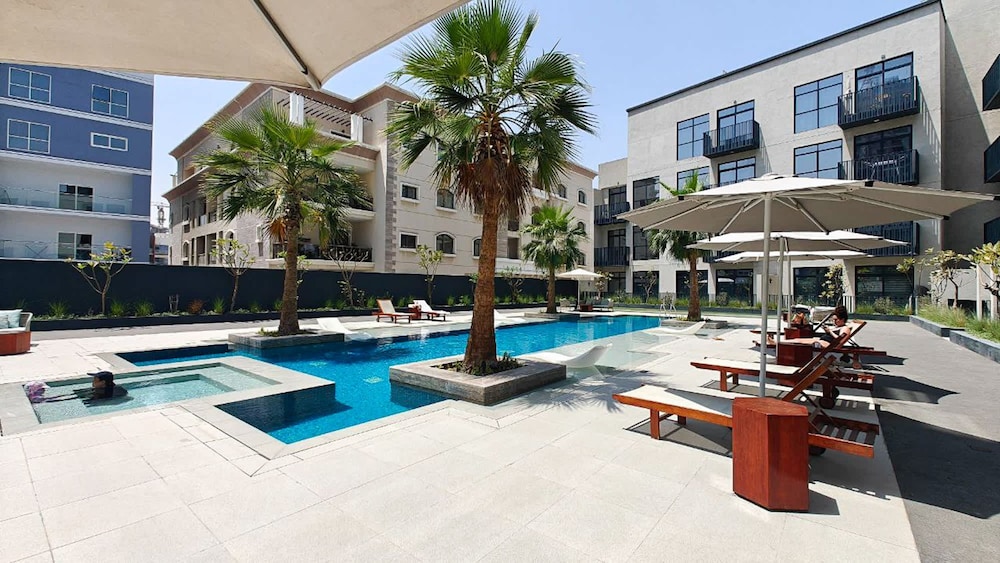 Spacious and Stunning Studio in The Heart of JVC