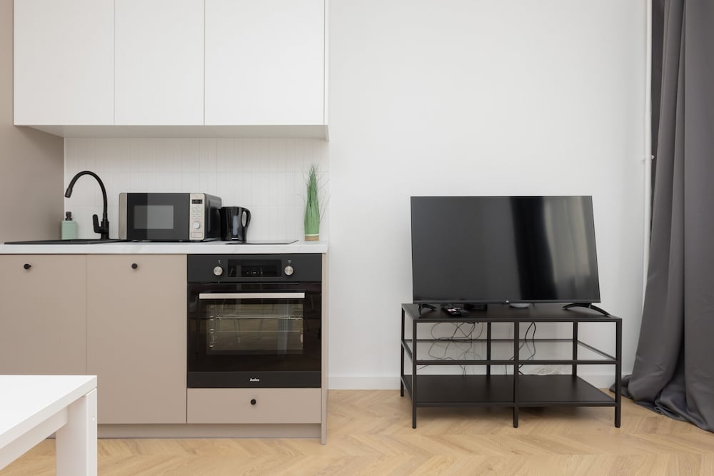 Warsaw Downtown Studio by Renters view 2