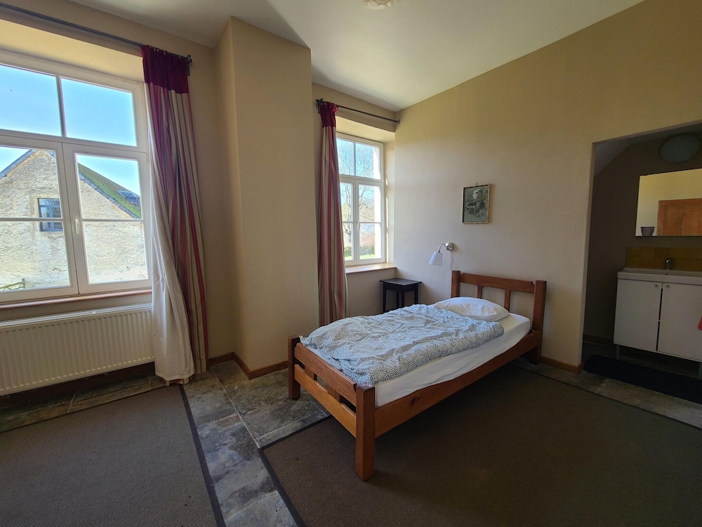 Accommodation in the Forges of Orval