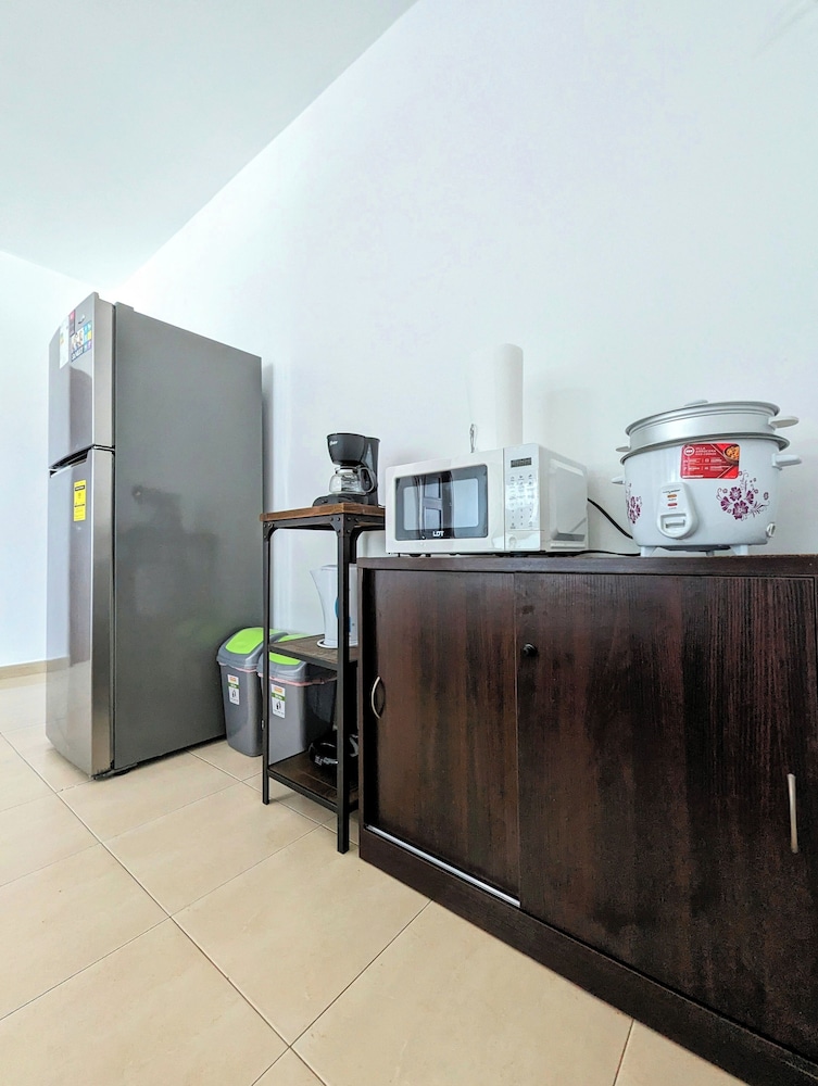 YC 701-C l Apartamento 2BR en av balboa