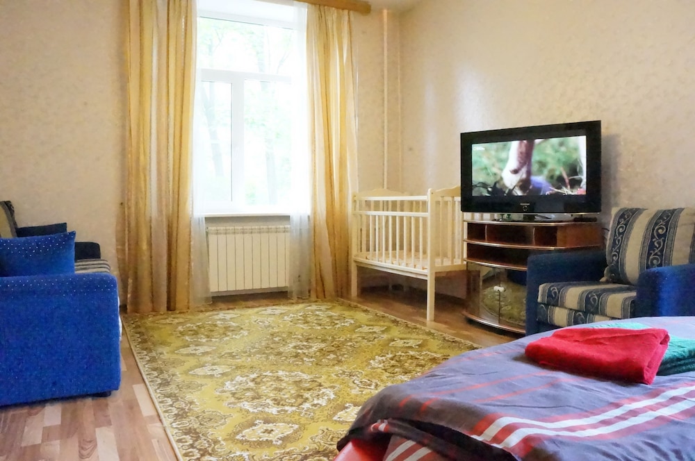 Apartment RF88 on Gastello 13