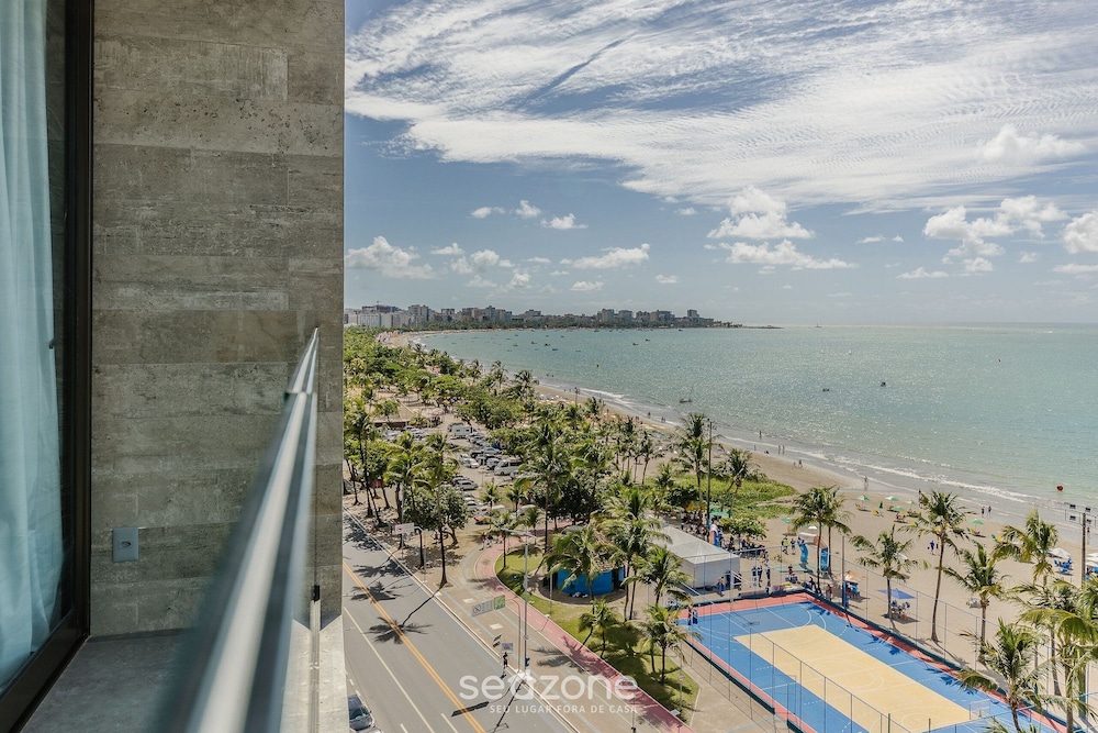NWTs - Apartamentos com Vista Frente-Mar