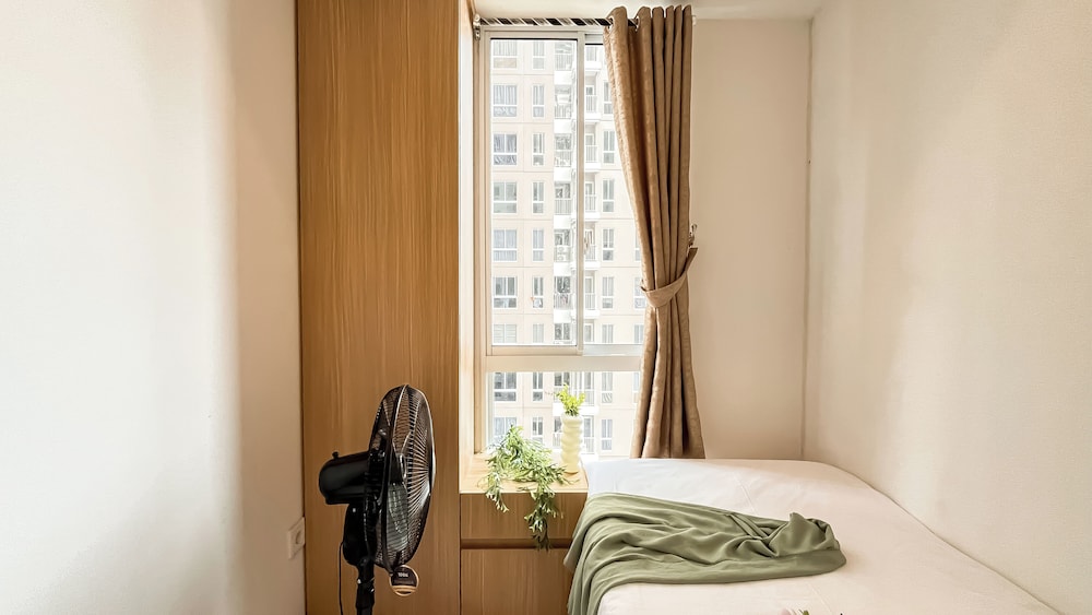 Minimalist Chic 2Br Apartment At Tokyo Riverside Pik 2