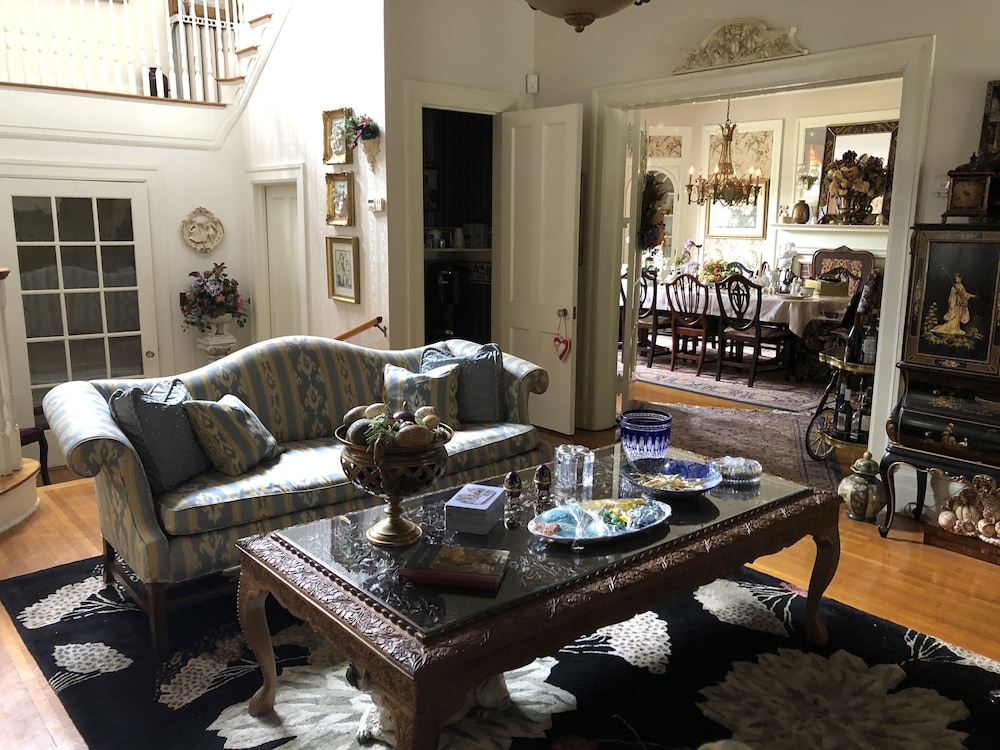 Angie's B&B