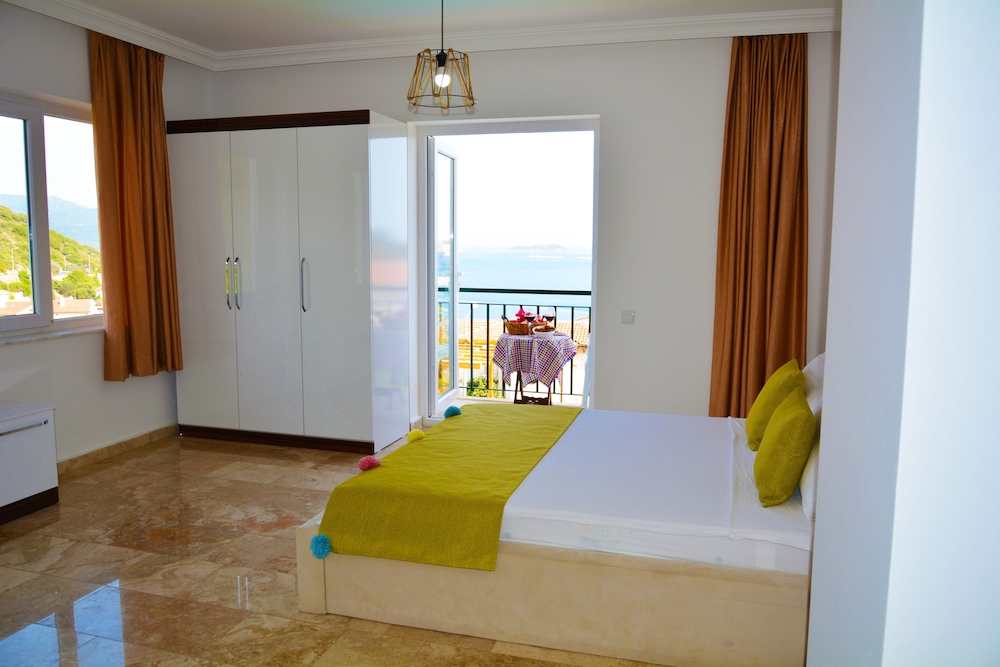 Soral Villa